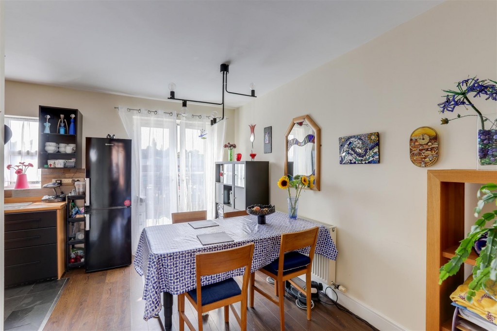 Kelham Drive, Sherwood, Nottinghamshire, NG5 1RA