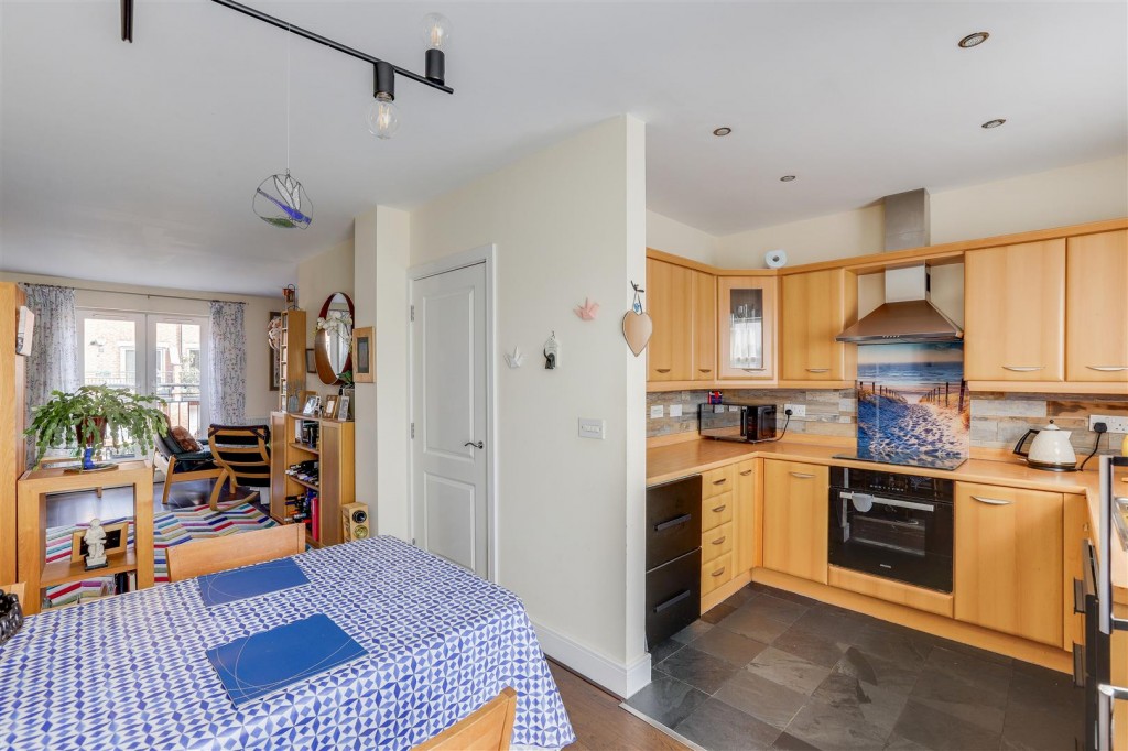 Kelham Drive, Sherwood, Nottinghamshire, NG5 1RA