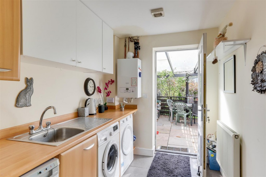 Kelham Drive, Sherwood, Nottinghamshire, NG5 1RA