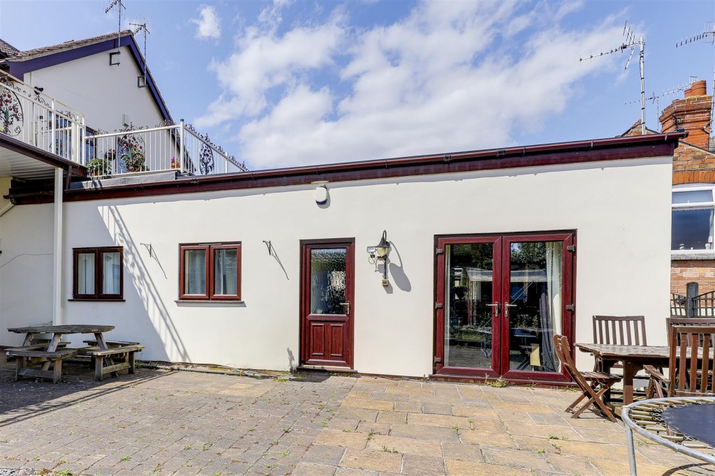 The Ambulance Station, Gedling Road, Arnold, Nottinghamshire, NG5 6NR