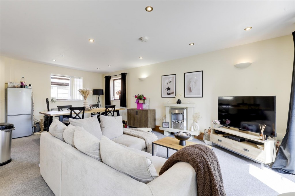 The Ambulance Station, Gedling Road, Arnold, Nottinghamshire, NG5 6NR