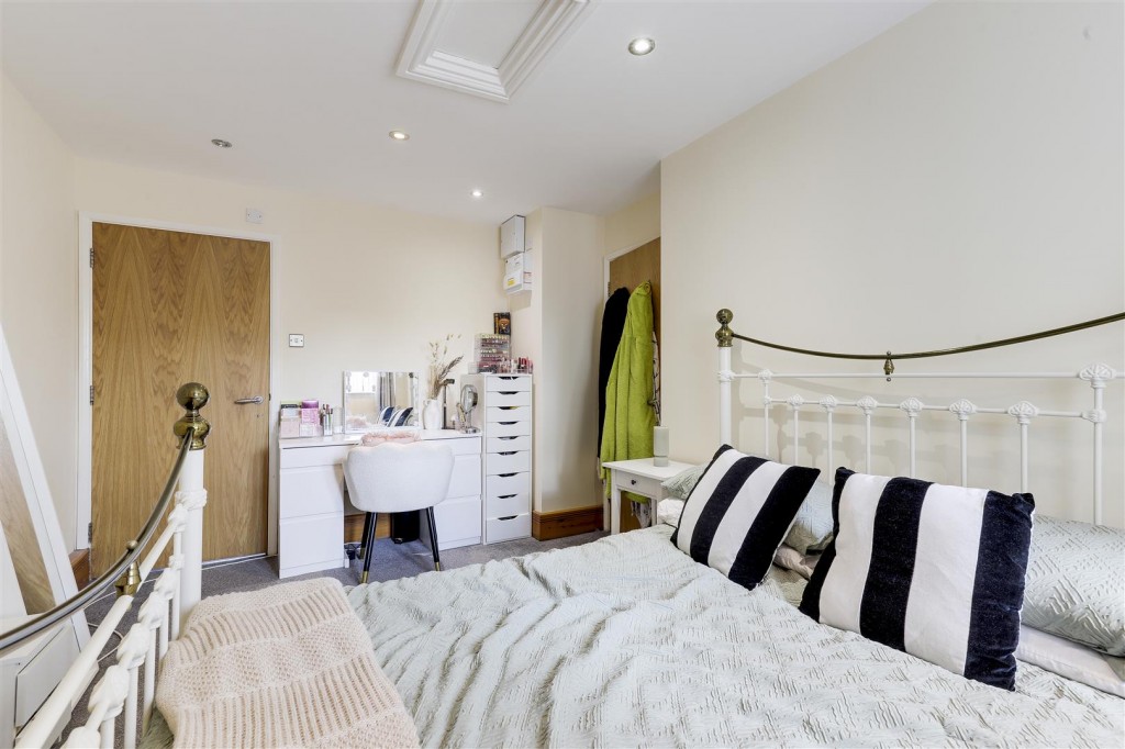 The Ambulance Station, Gedling Road, Arnold, Nottinghamshire, NG5 6NR