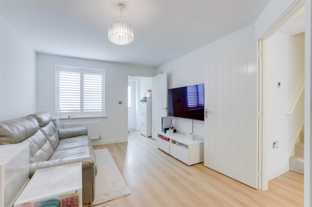 Mandarin Close, Stoke Bardolph, Nottinghamshire, NG14 5JQ