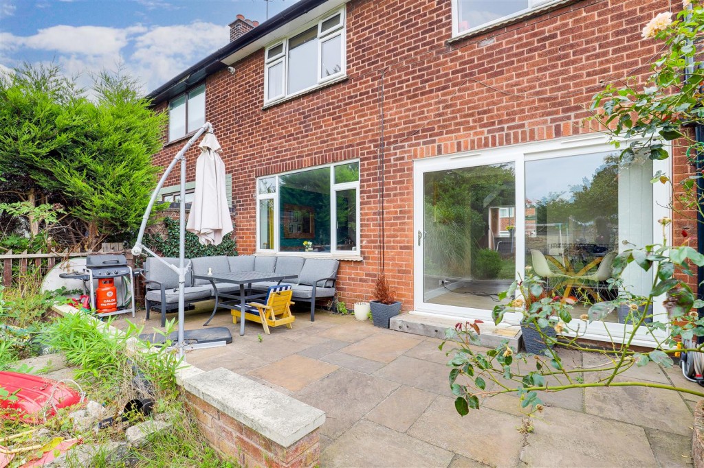 Hills Road, Breaston, Derbyshire, DE72 3DF