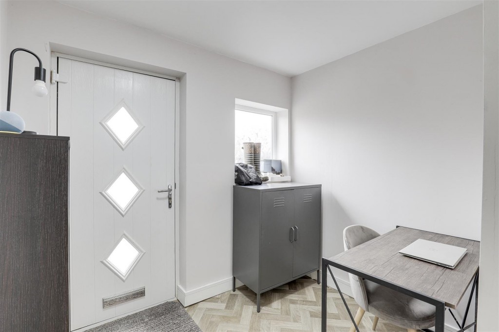 Hills Road, Breaston, Derbyshire, DE72 3DF