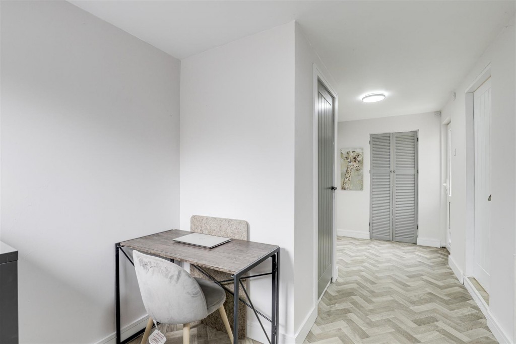 Hills Road, Breaston, Derbyshire, DE72 3DF