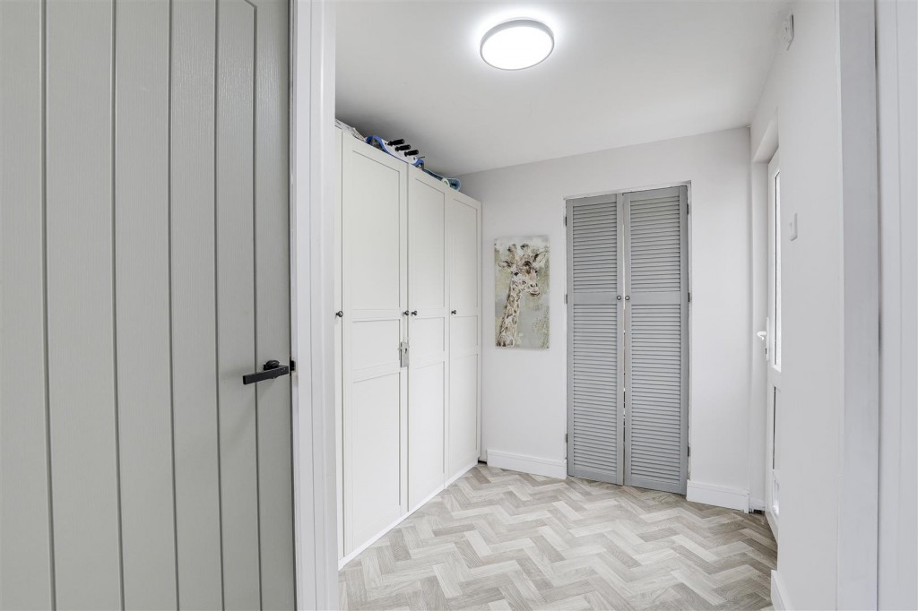 Hills Road, Breaston, Derbyshire, DE72 3DF