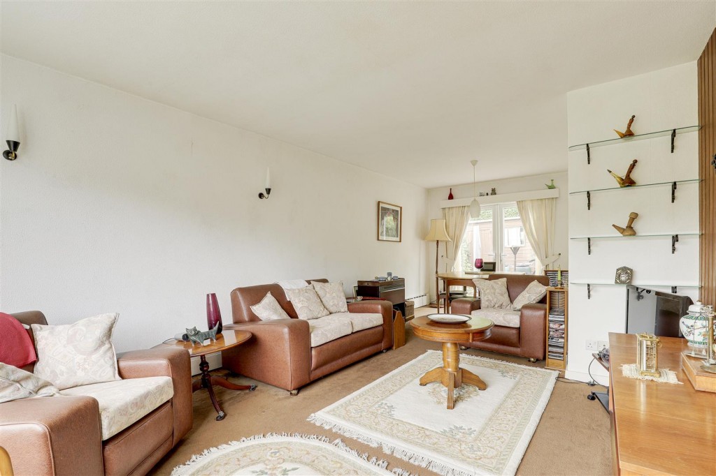 The Mount, Mapperley, Nottinghamshire, NG3 6FX