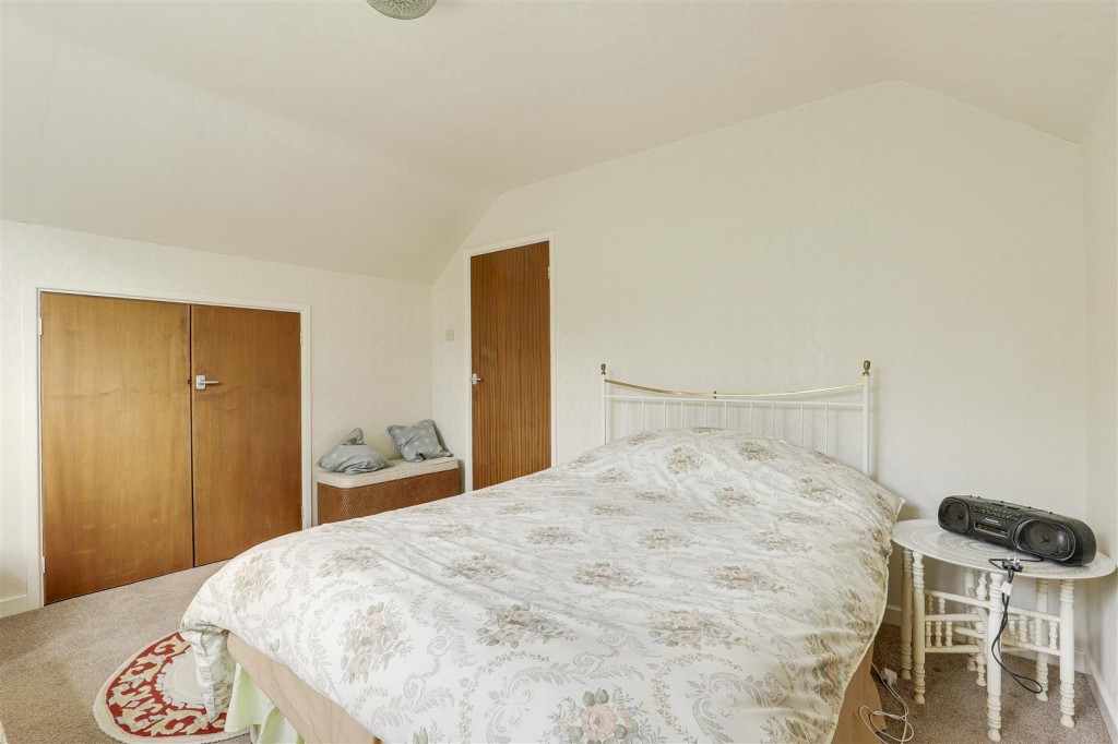 The Mount, Mapperley, Nottinghamshire, NG3 6FX