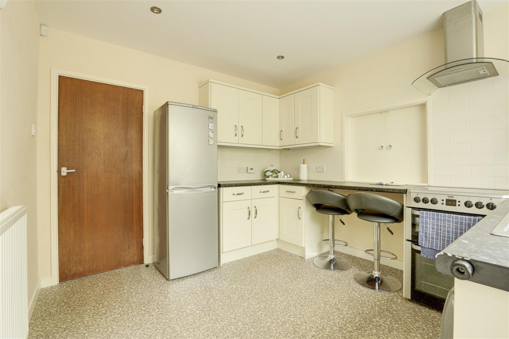 The Mount, Mapperley, Nottinghamshire, NG3 6FX