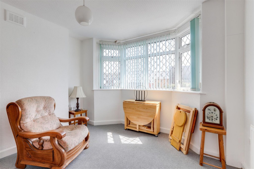 Watnall Road, Hucknall, Nottinghamshire, NG15 7NH