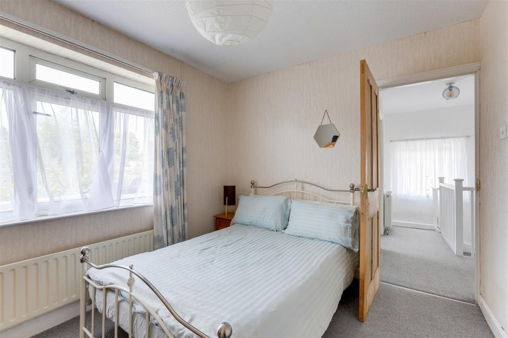 Watnall Road, Hucknall, Nottinghamshire, NG15 7NH