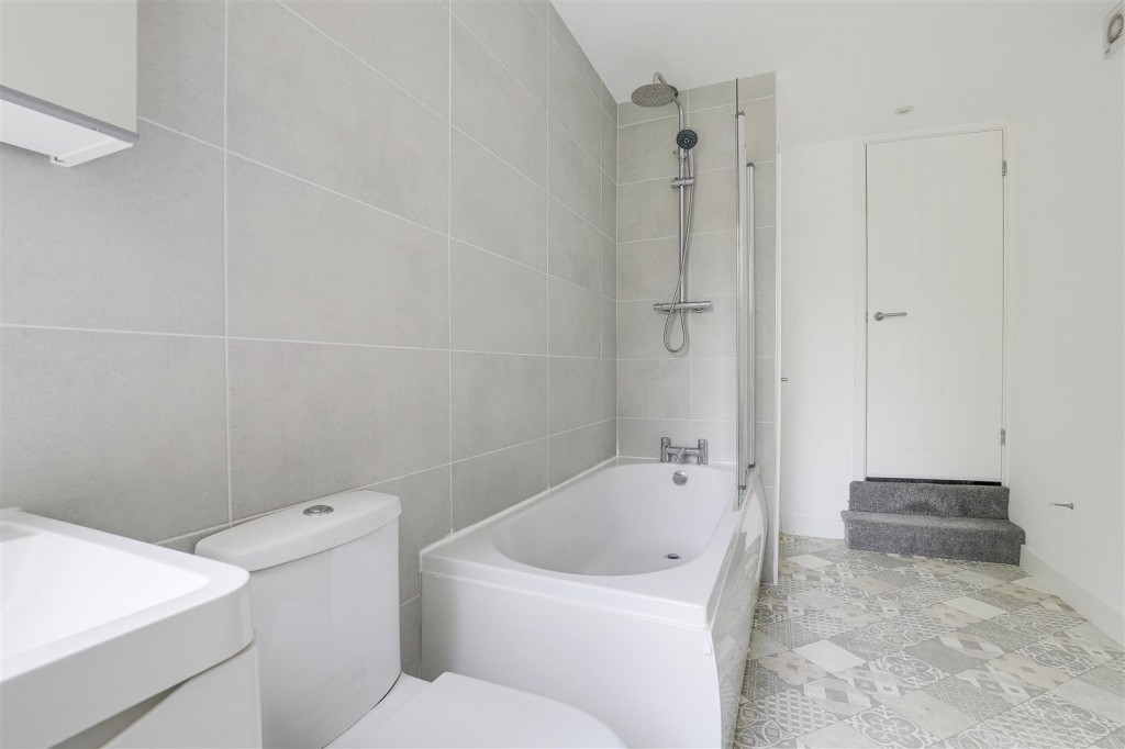 Belvoir Street, Mapperley, Nottinghamshire, NG3 5GN