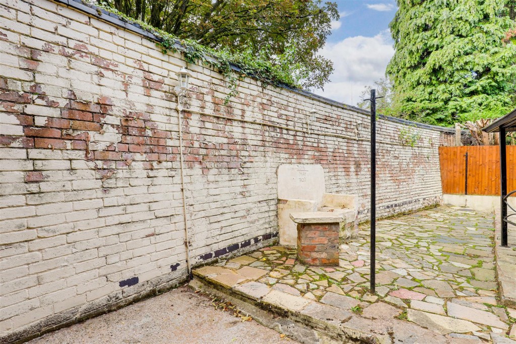 Belvoir Street, Mapperley, Nottinghamshire, NG3 5GN
