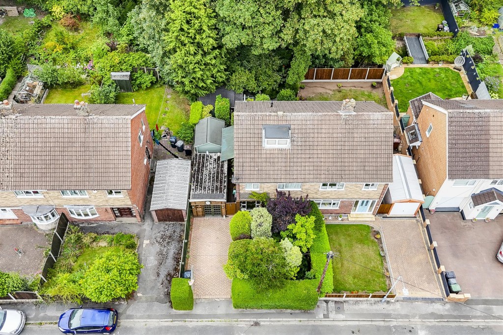 Willow Crescent, Gedling, Nottinghamshire, NG4 4BL