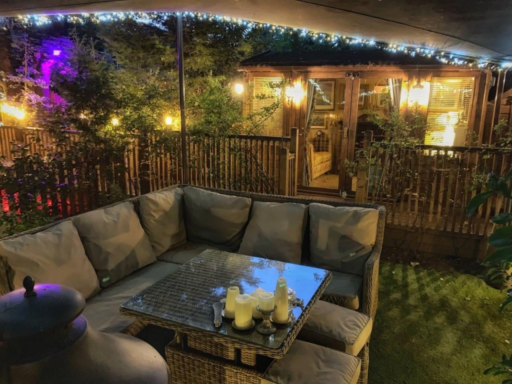 Willow Crescent, Gedling, Nottinghamshire, NG4 4BL