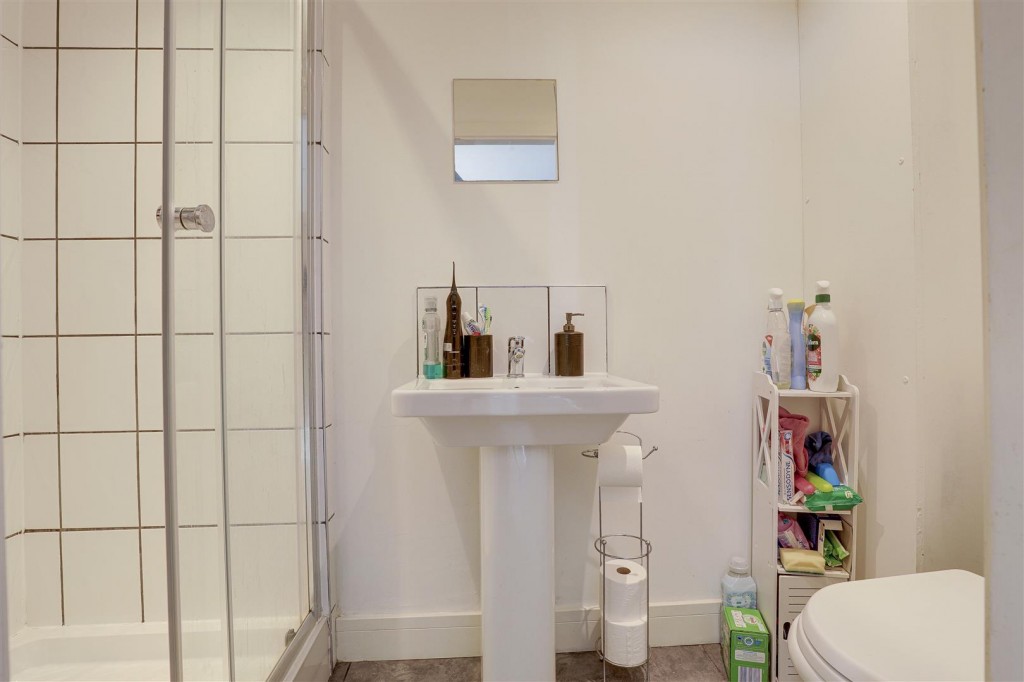 Portland Road, Hucknall, Nottinghamshire, NG15 7SA