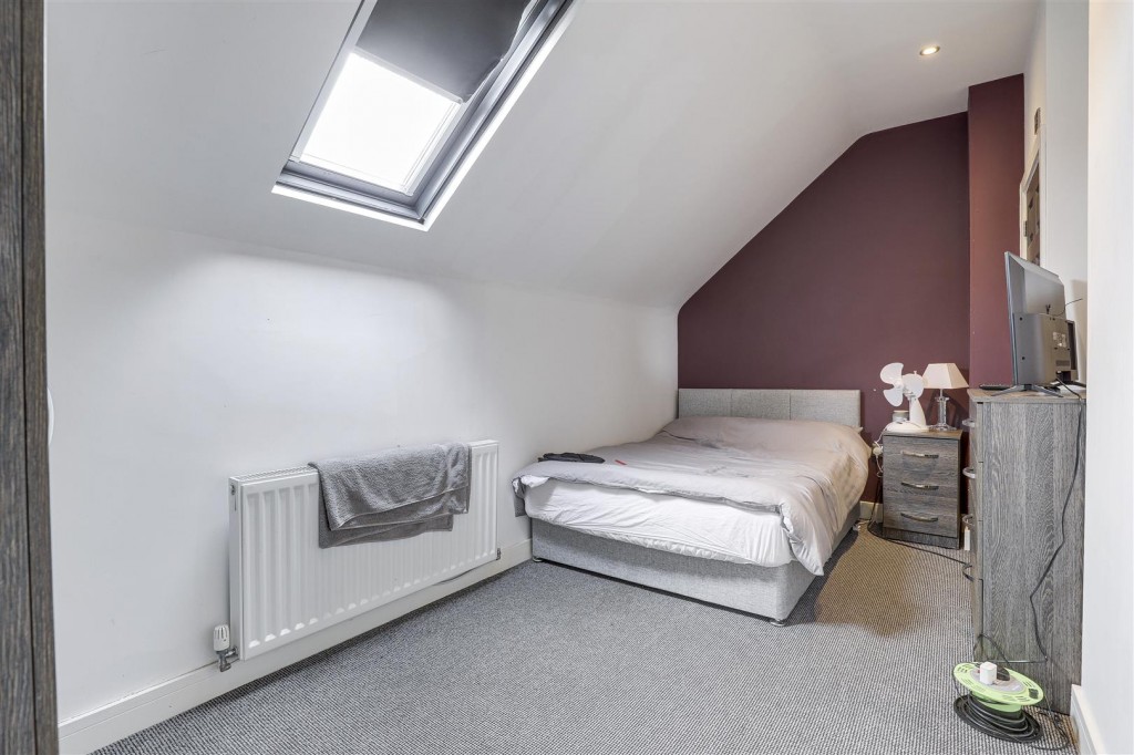 Portland Road, Hucknall, Nottinghamshire, NG15 7SA