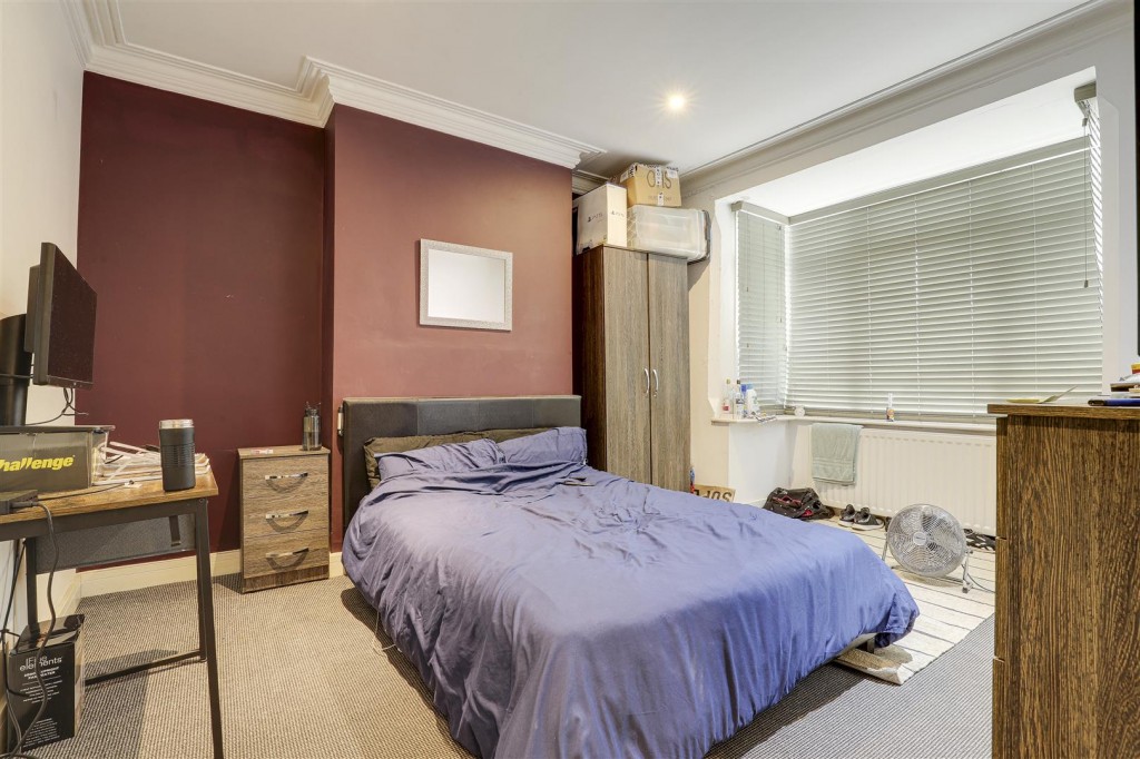 Portland Road, Hucknall, Nottinghamshire, NG15 7SA