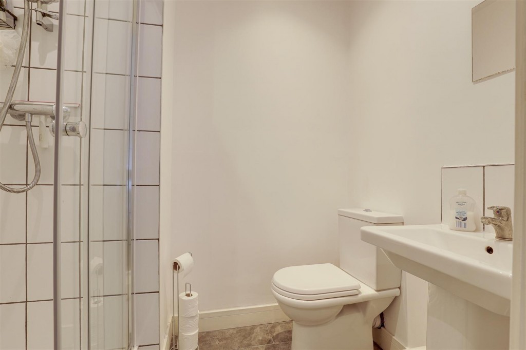 Portland Road, Hucknall, Nottinghamshire, NG15 7SA