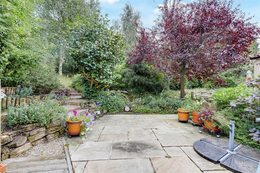 Exton Road, Sherwood, Nottinghamshire, NG5 1HA