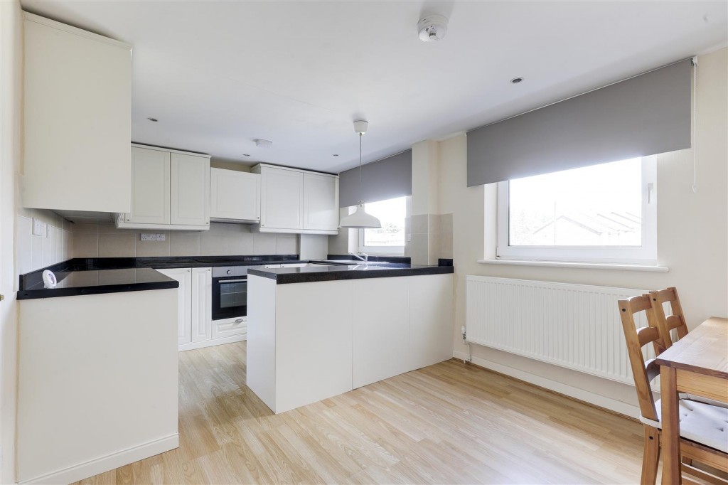 Raynham Lodge, Abbotsbury Close, Nottingham, NG5 5BZ
