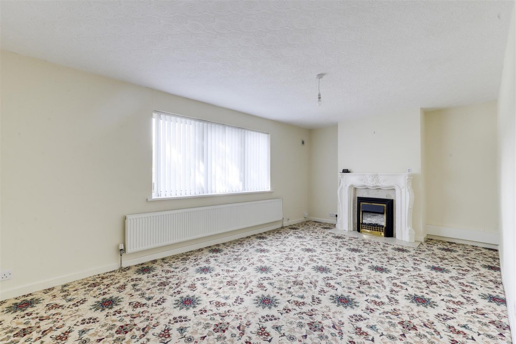 Raynham Lodge, Abbotsbury Close, Nottingham, NG5 5BZ