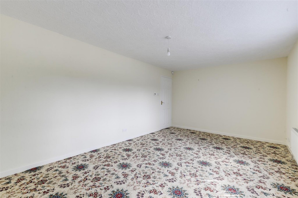 Raynham Lodge, Abbotsbury Close, Nottingham, NG5 5BZ
