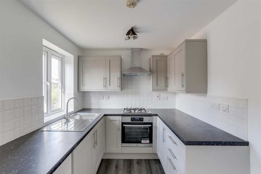 Coupe Gardens, Hucknall, Nottingham, NG15 7UW