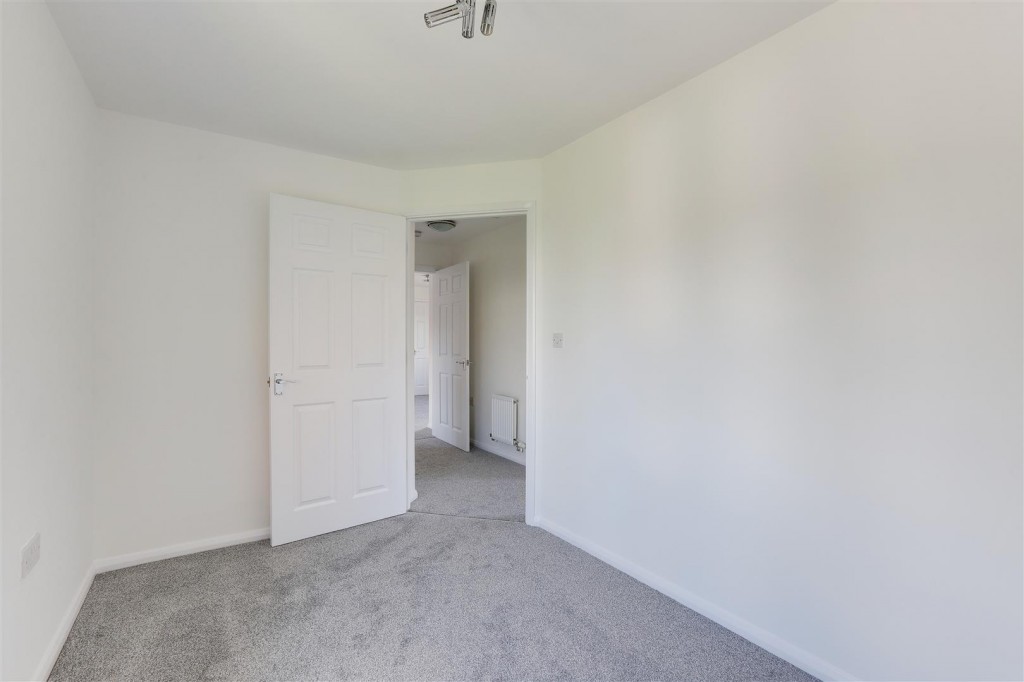 Coupe Gardens, Hucknall, Nottingham, NG15 7UW