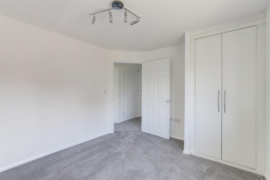 Coupe Gardens, Hucknall, Nottingham, NG15 7UW