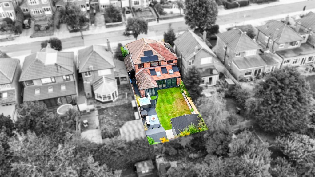 Greythorn Drive, West Bridgford, Nottinghamshire, NG2 7GB