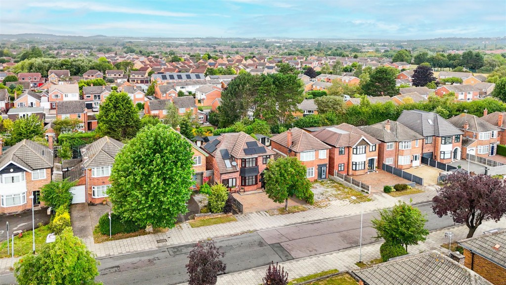 Greythorn Drive, West Bridgford, Nottinghamshire, NG2 7GB