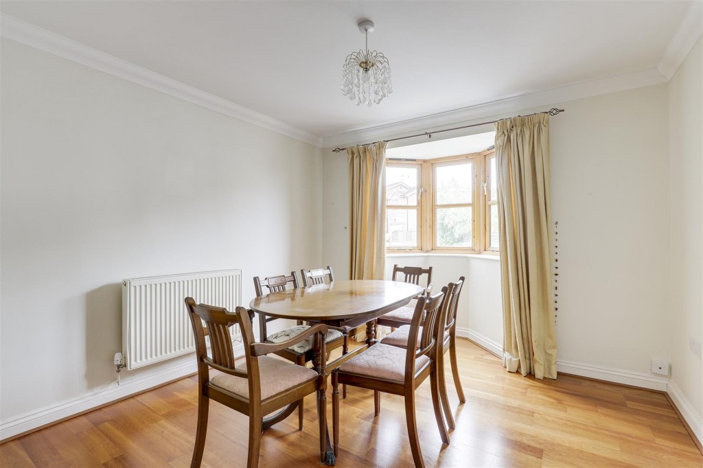 Hogg Lane, Radcliffe-On-Trent, Nottinghamshire, NG12 2BL