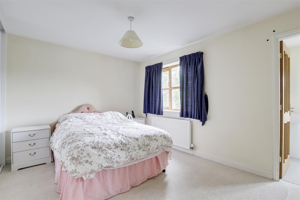 Hogg Lane, Radcliffe-On-Trent, Nottinghamshire, NG12 2BL