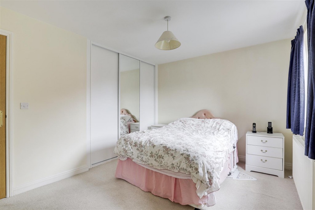 Hogg Lane, Radcliffe-On-Trent, Nottinghamshire, NG12 2BL