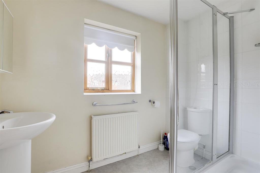 Hogg Lane, Radcliffe-On-Trent, Nottinghamshire, NG12 2BL