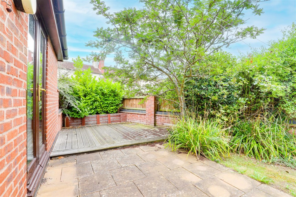 Hogg Lane, Radcliffe-On-Trent, Nottinghamshire, NG12 2BL