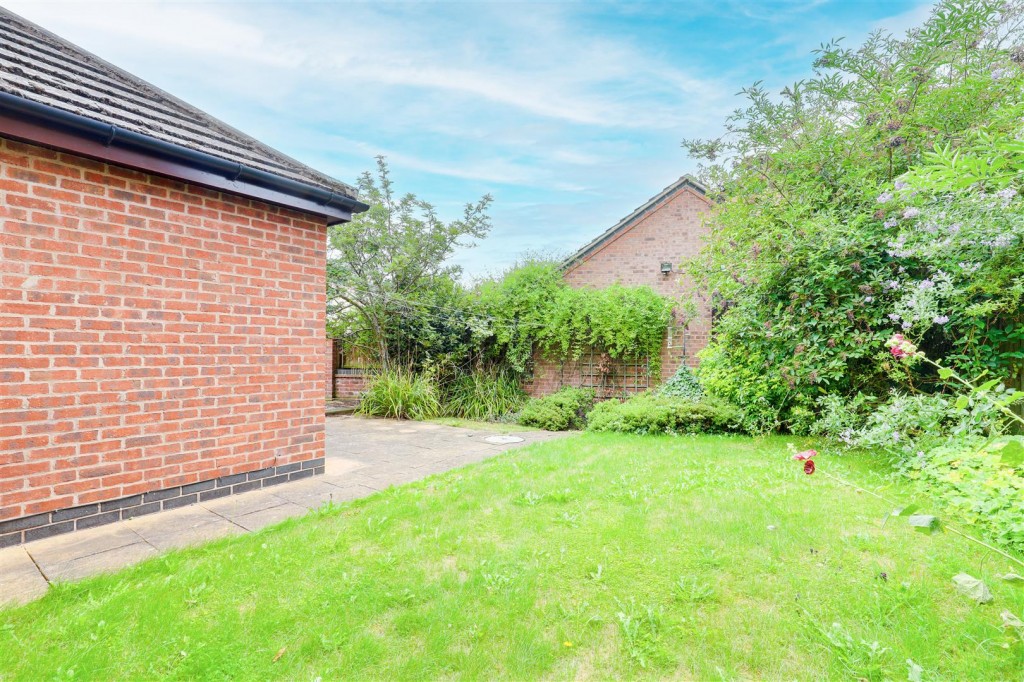 Hogg Lane, Radcliffe-On-Trent, Nottinghamshire, NG12 2BL