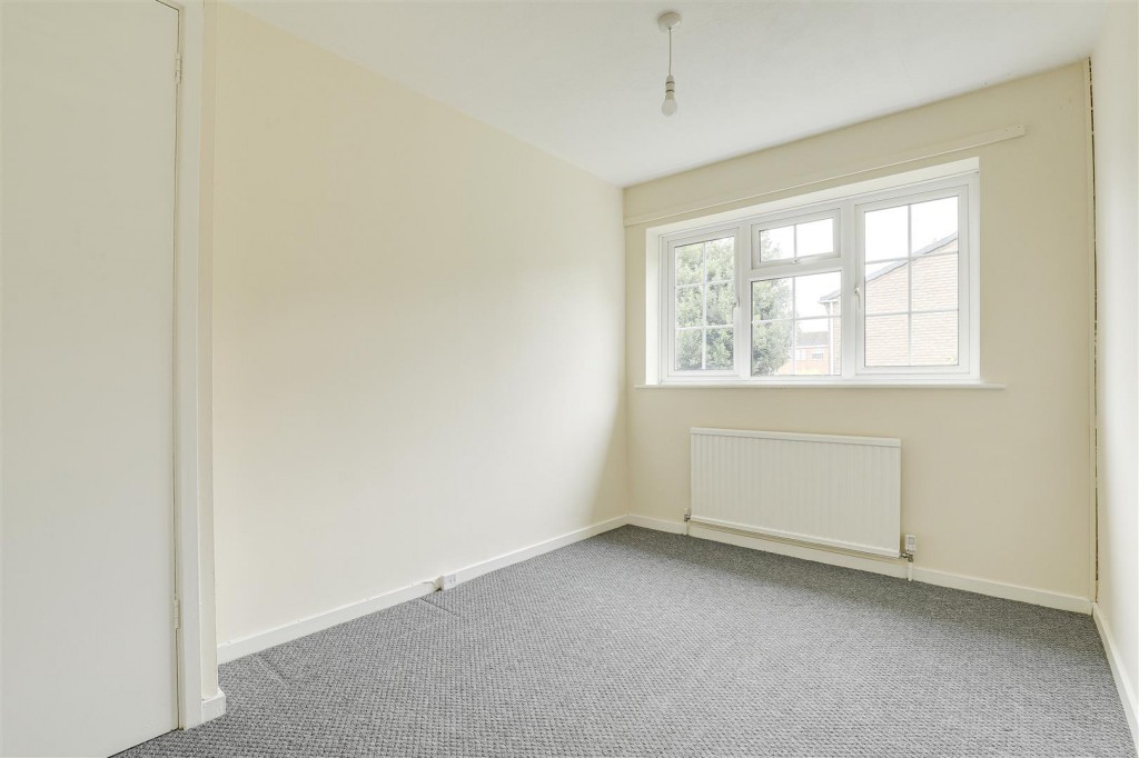 Spinningdale, Arnold, Nottingham, NG5 8QT