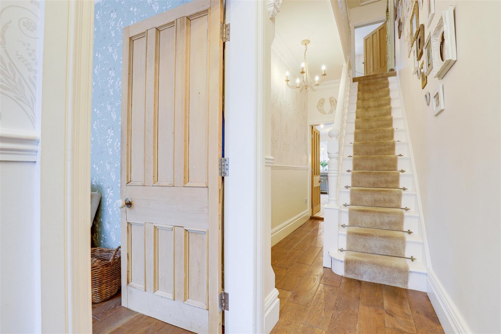 George Road, West Bridgford, Nottinghamshire, NG2 7QG