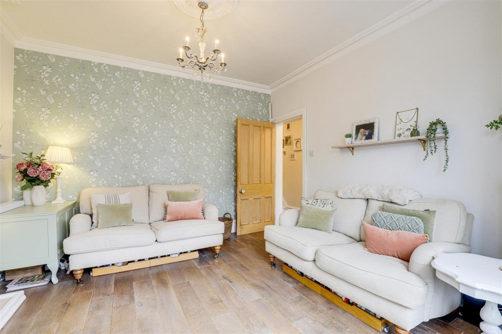 George Road, West Bridgford, Nottinghamshire, NG2 7QG