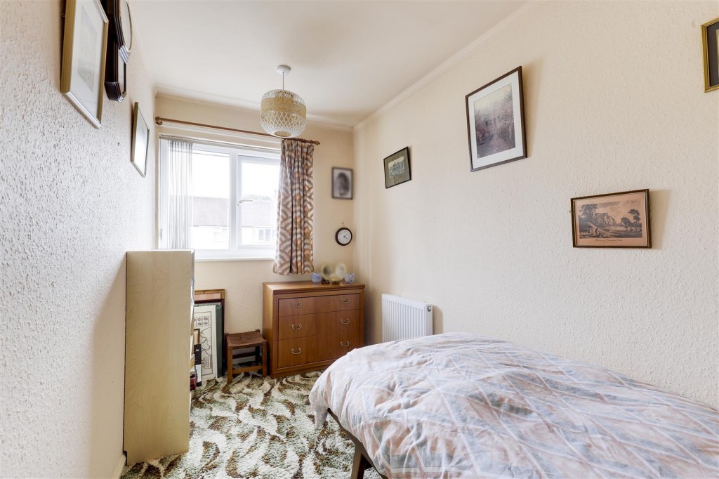 Bransdale Road, Clifton, Nottinghamshire, NG11 9JE