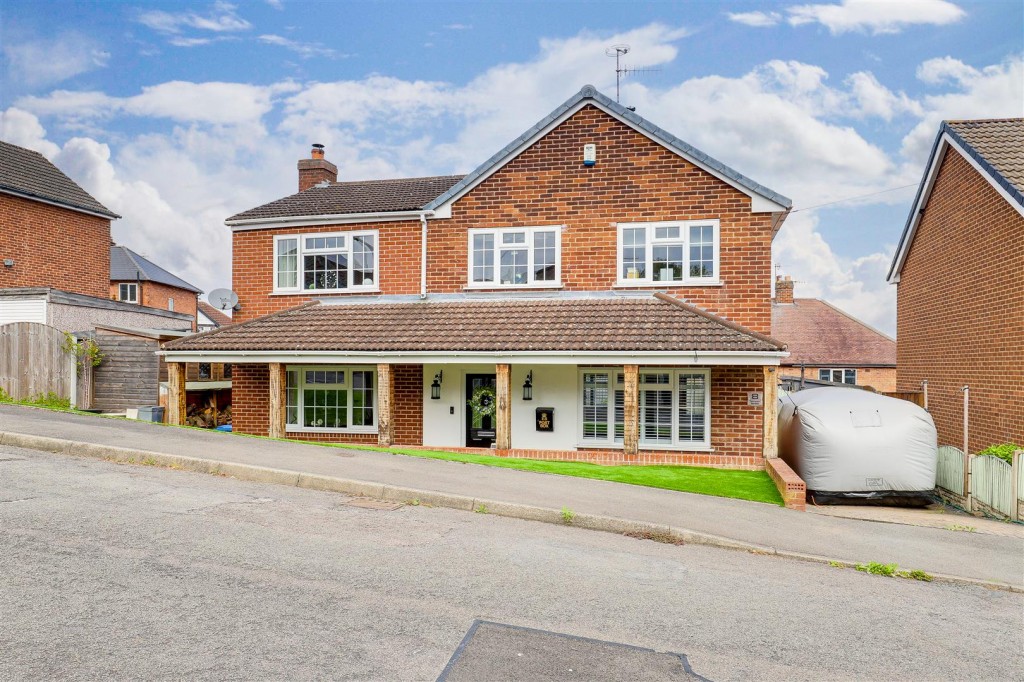 Tennyson Street, Ilkeston, Derbyshire, DE7 8JY