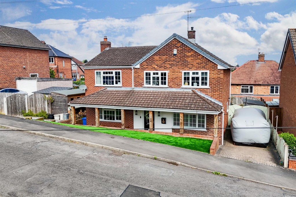 Tennyson Street, Ilkeston, Derbyshire, DE7 8JY