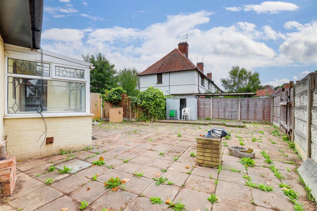 Woodside Road, Beeston, Nottinghamshire, NG9 2TN