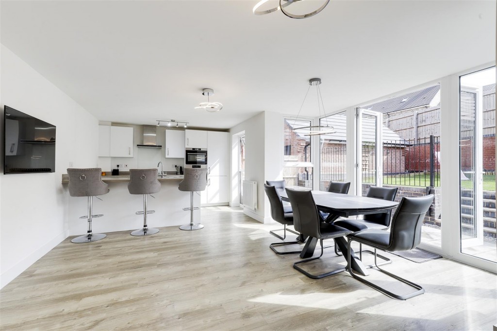 Beedham Way, Mapperley, Nottinghamshire, NG3 5TB
