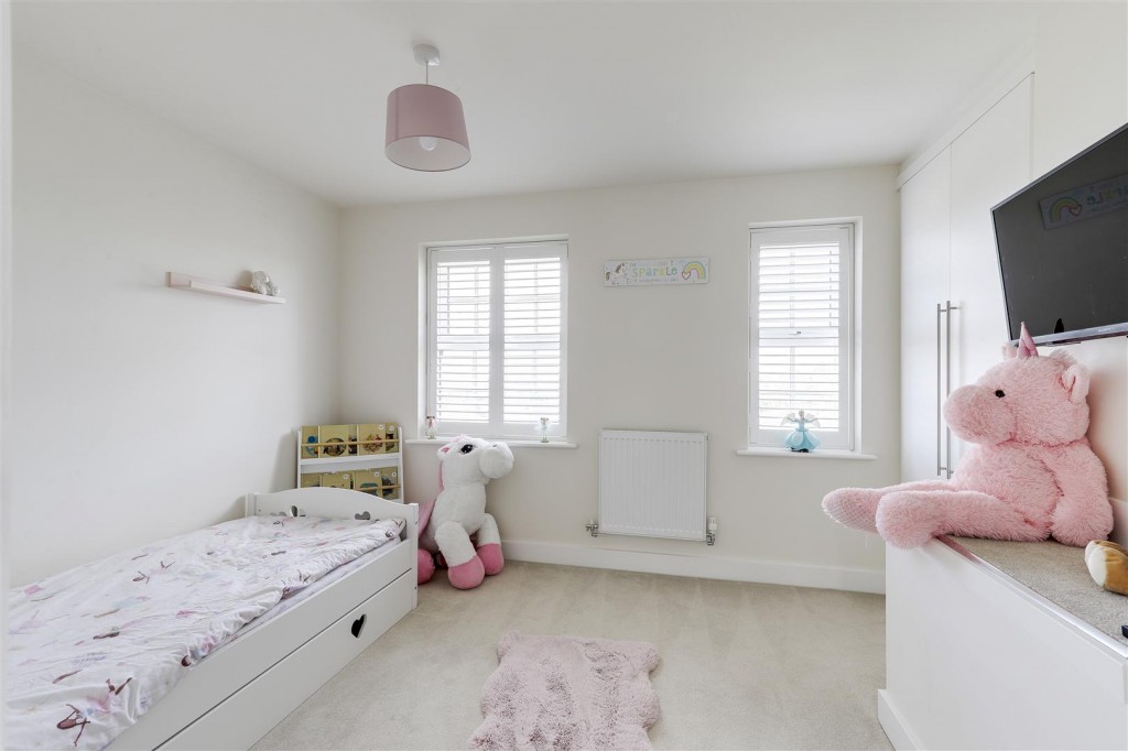 Beedham Way, Mapperley, Nottinghamshire, NG3 5TB