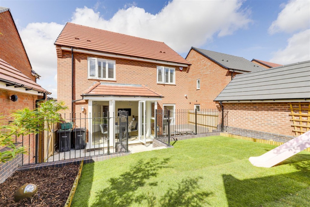 Beedham Way, Mapperley, Nottinghamshire, NG3 5TB