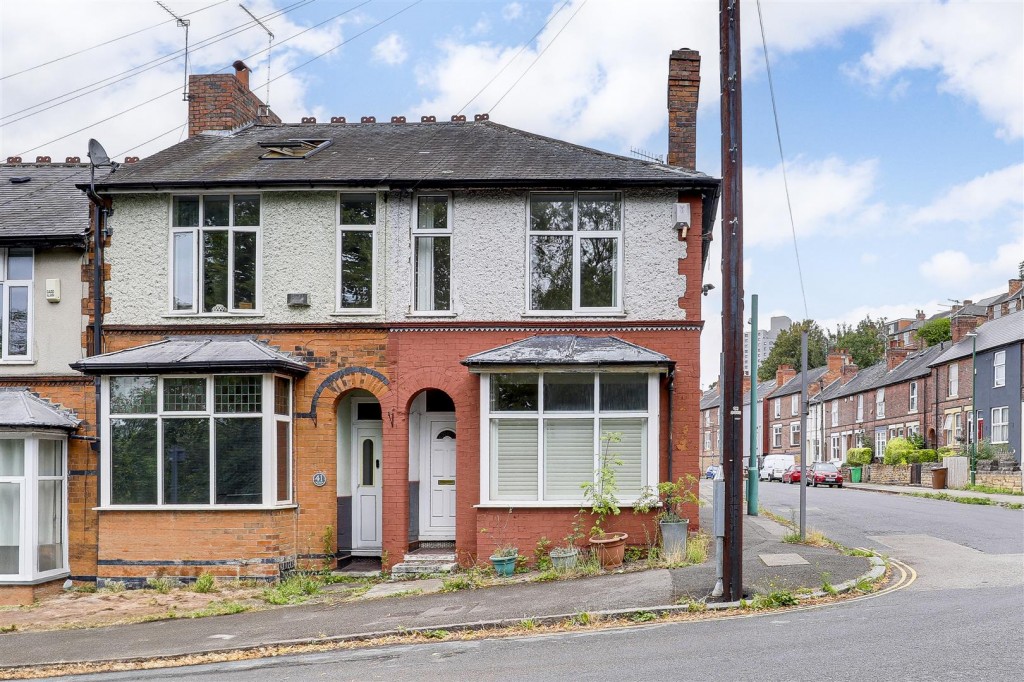 St. Chads Road, Sneinton, Nottinghamshire, NG3 2AU